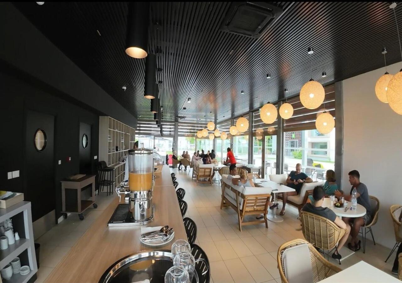 Ibis Styles Mayotte Aeroport Pamandzi Luaran gambar