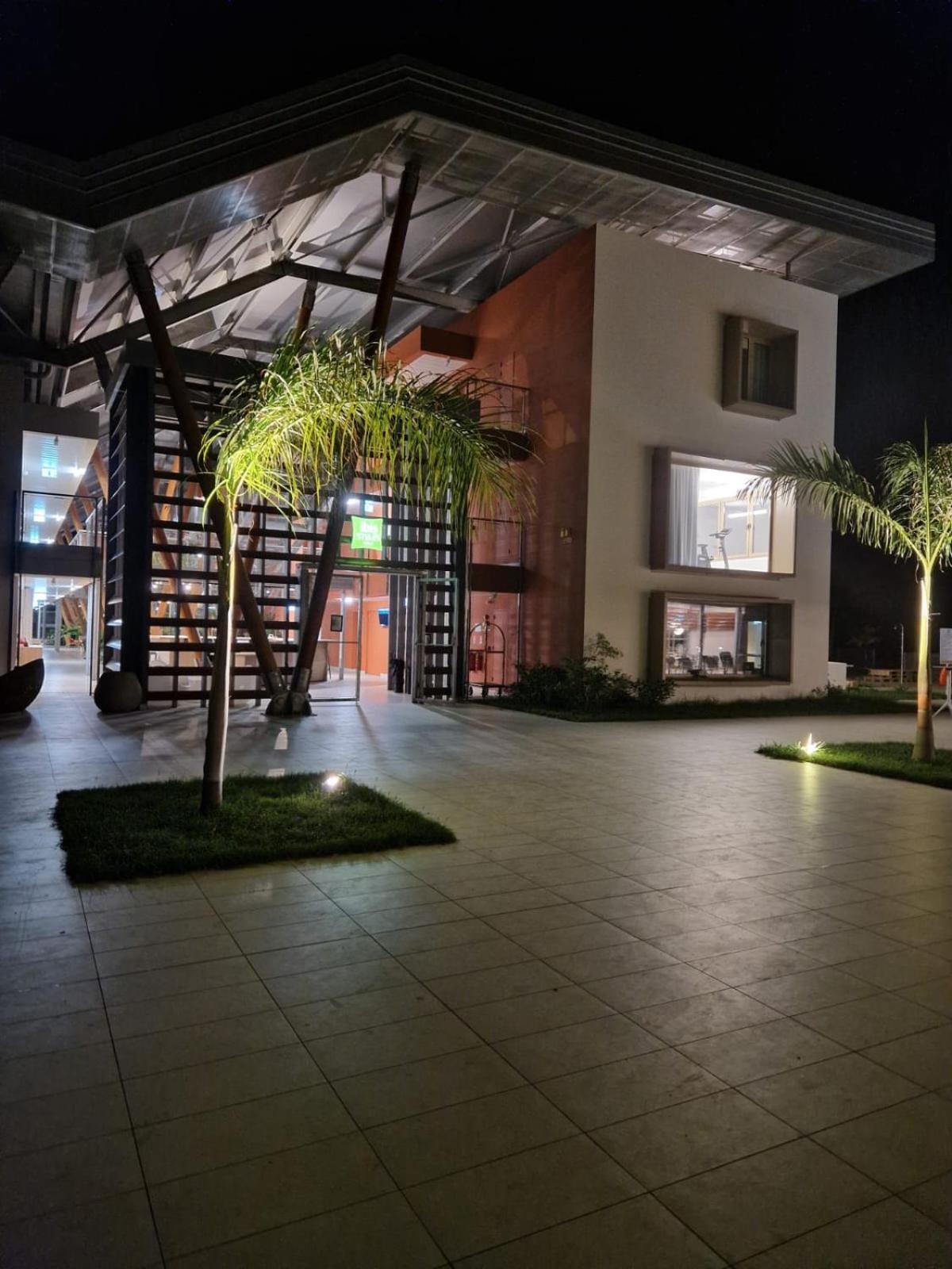 Ibis Styles Mayotte Aeroport Pamandzi Luaran gambar